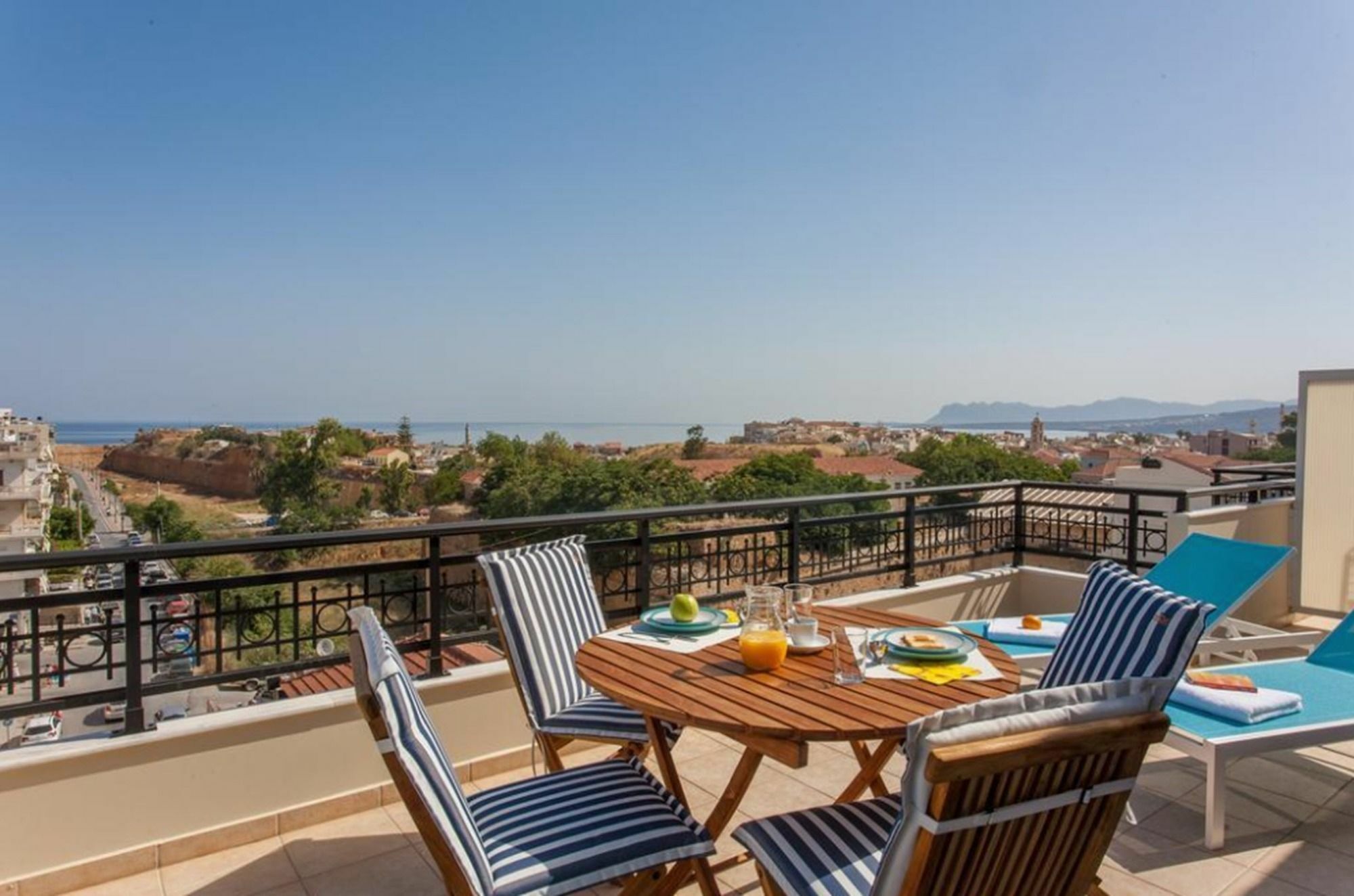 Central Luxury Lofts Chrissi Akti Chania Exterior foto